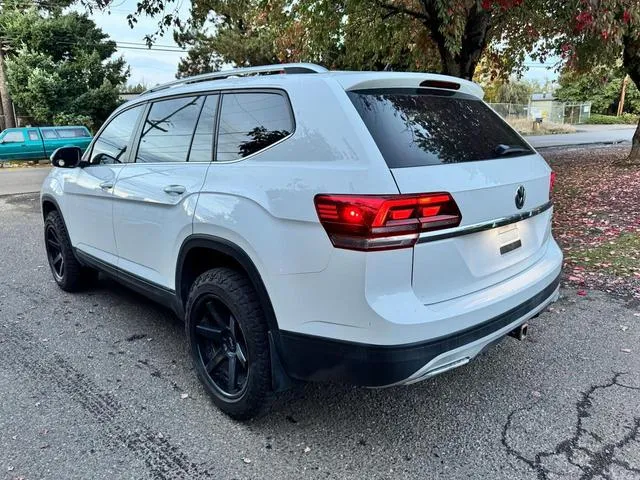 1V2GR2CA0KC540503 2019 2019 Volkswagen Atlas- S 3