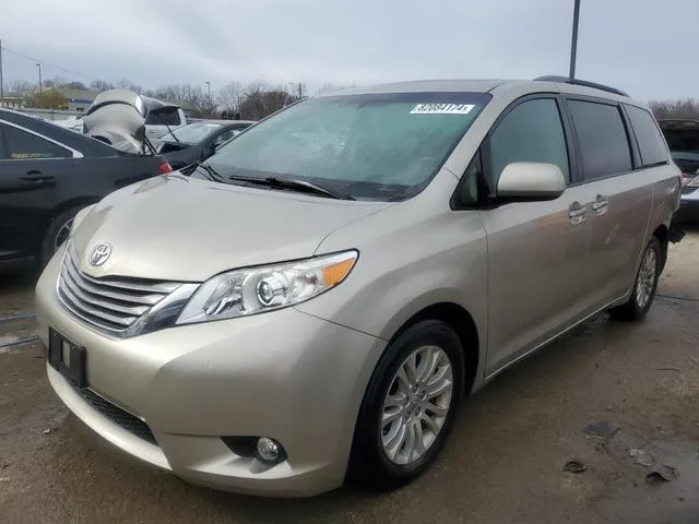 5TDYK3DC9FS595570 2015 2015 Toyota Sienna- Xle 1