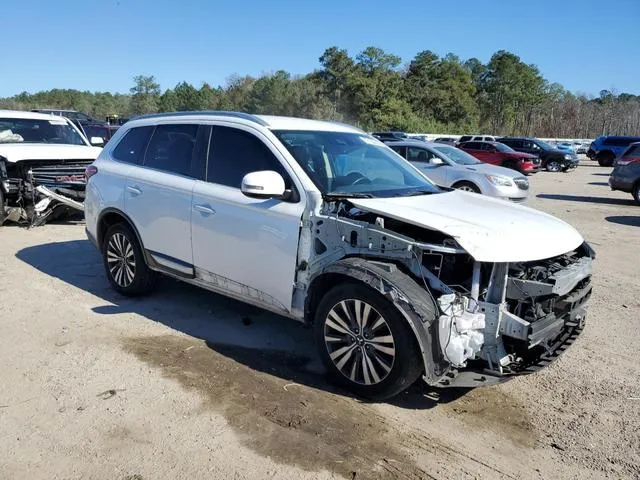 JA4AD3A38LZ034040 2020 2020 Mitsubishi Outlander- SE 4