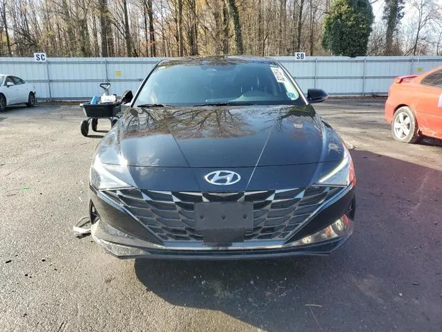 KMHLP4AG9NU334017 2022 2022 Hyundai Elantra- Limited 5