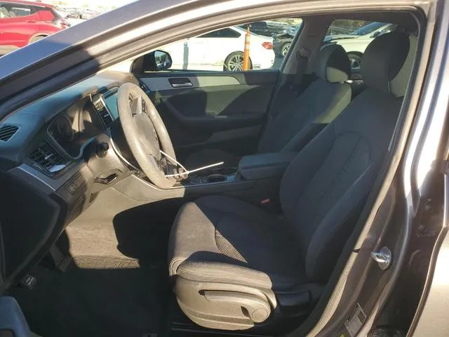 5NPE24AF7KH746123 2019 2019 Hyundai Sonata- SE 7