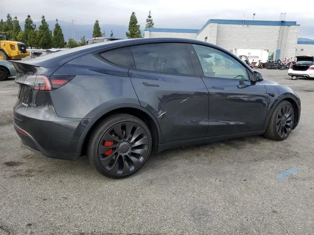 7SAYGDEF0RF020995 2024 2024 Tesla MODEL Y 3