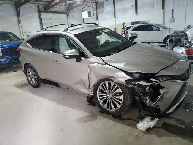 JTEAAAAH6RJ154744 2024 2024 Toyota Venza- LE 4