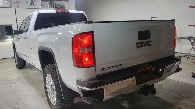 1GT12TE88GF183587 2016 2016 GMC Sierra- K2500 Slt 3