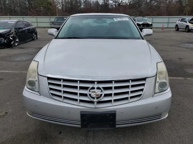 1G6KH5E62BU117430 2011 2011 Cadillac DTS- Premium Collection 5