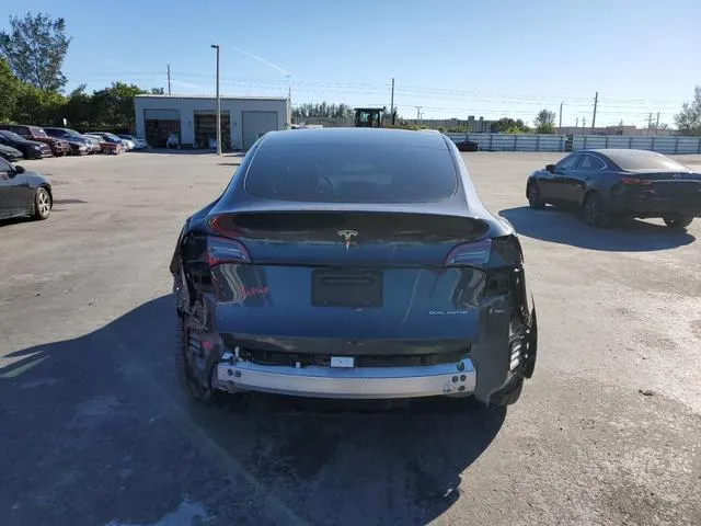 7SAYGDEEXRA256106 2024 2024 Tesla MODEL Y 6