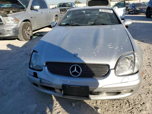 WDBKK65FX4F300214 2004 2004 Mercedes-Benz SLK-Class- 320 5