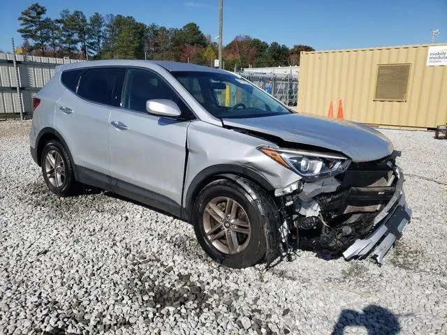 5XYZTDLB8JG513592 2018 2018 Hyundai Santa Fe 4