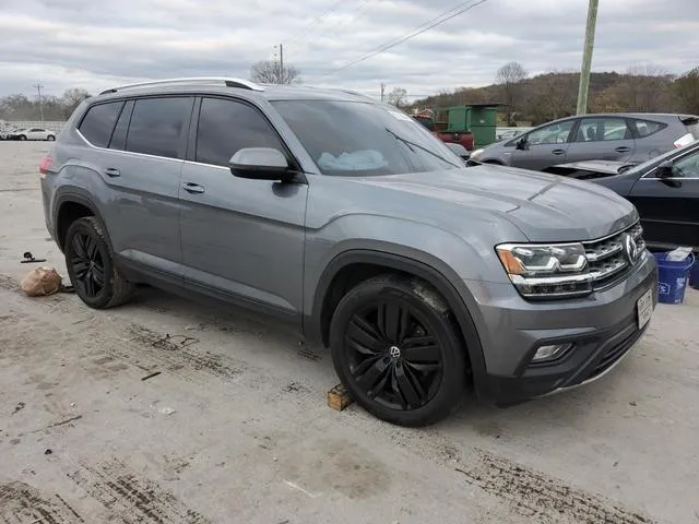 1V2KR2CA0JC576717 2018 2018 Volkswagen Atlas- SE 4