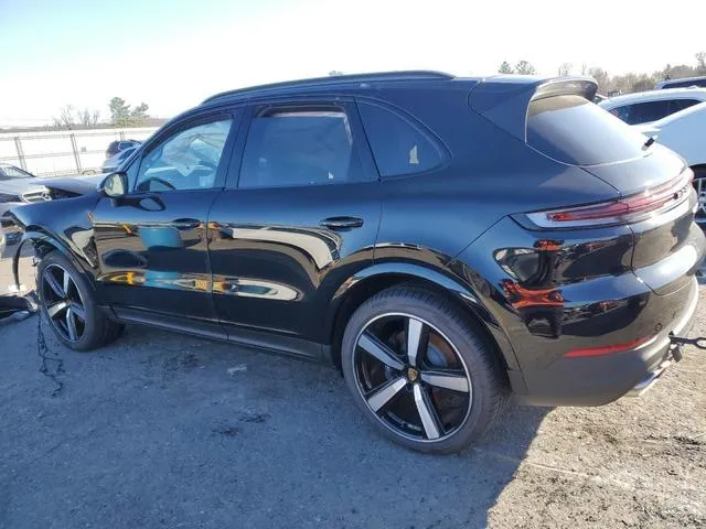 WP1AA2AY7RDA12099 2024 2024 Porsche Cayenne 2