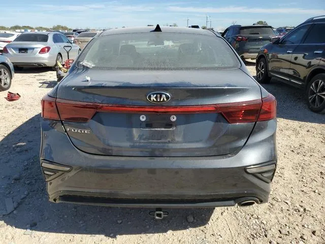 3KPF24AD2ME306532 2021 2021 KIA Forte- FE 6