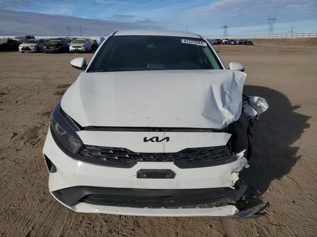 3KPF24AD6PE586900 2023 2023 KIA Forte- LX 5