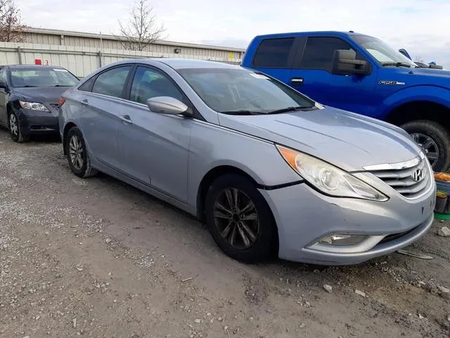 5NPEB4AC6DH647091 2013 2013 Hyundai Sonata- Gls 4