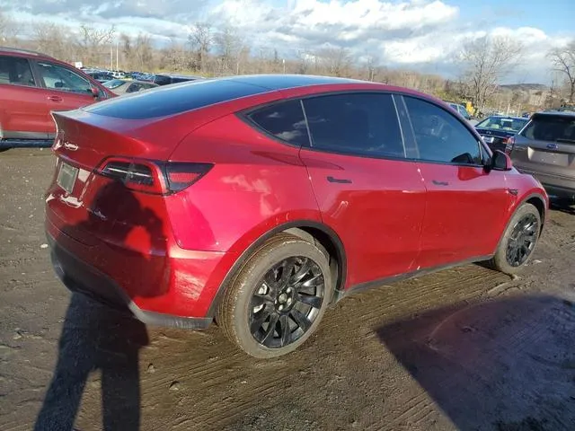 7SAYGDEE1RA230994 2024 2024 Tesla MODEL Y 3