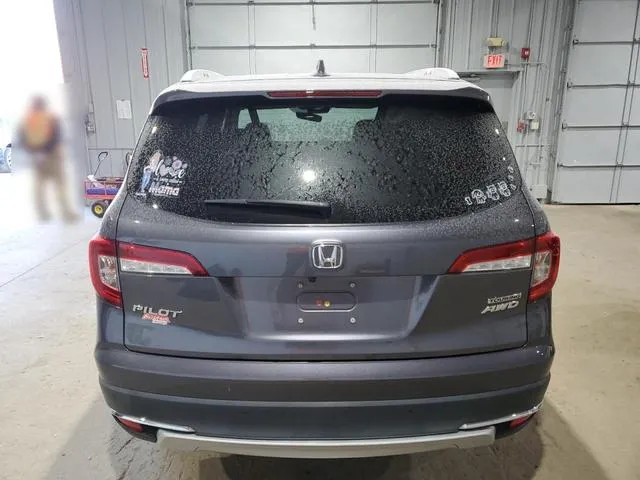 5FNYF6H95LB033024 2020 2020 Honda Pilot- Touring 6