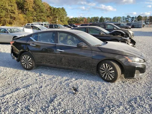 1N4BL4DV7RN356254 2024 2024 Nissan Altima- SV 4