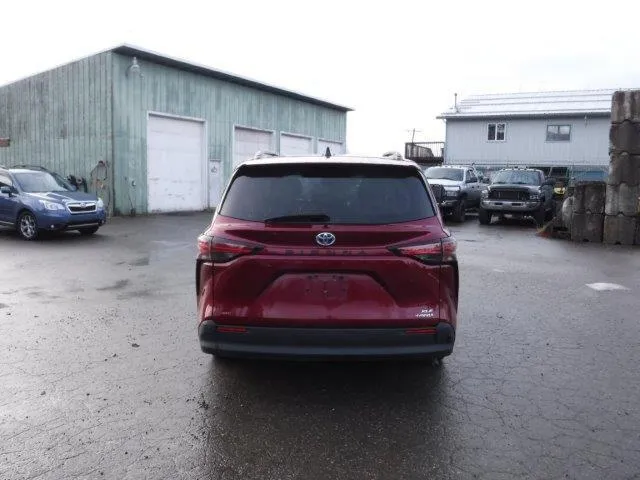 5TDYSKFCXNS048118 2022 2022 Toyota Sienna- Xle 6