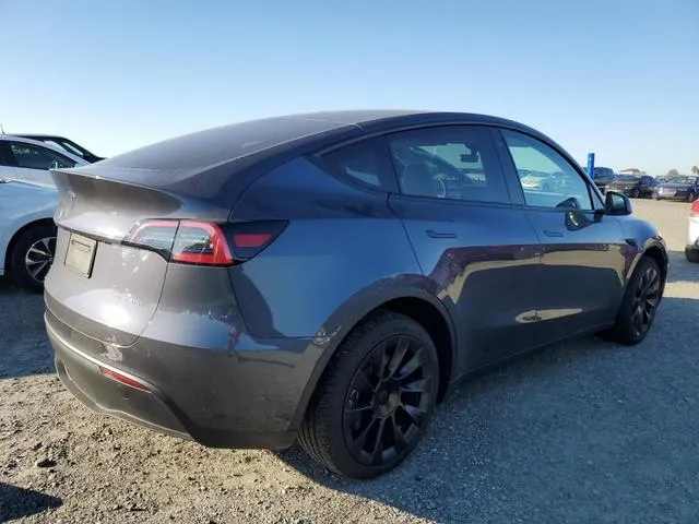 7SAYGDEE5PF626569 2023 2023 Tesla MODEL Y 3