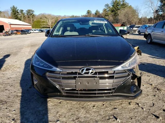 KMHD84LF8KU816947 2019 2019 Hyundai Elantra- Sel 5