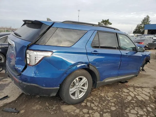 1FMSK8DH7NGB10247 2022 2022 Ford Explorer- Xlt 3