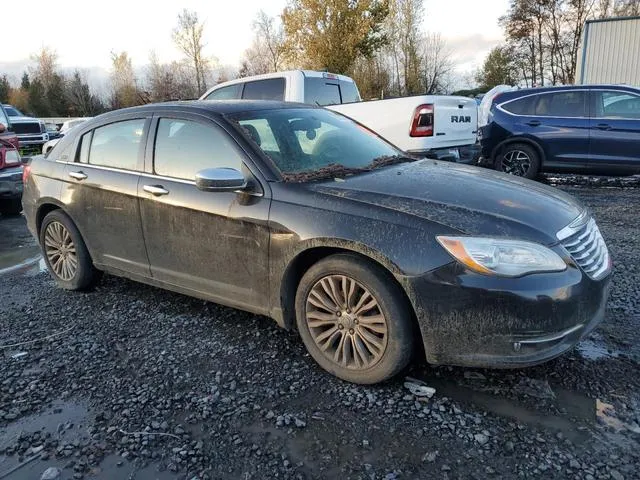 1C3CCBCGXDN523533 2013 2013 Chrysler 200- Limited 4