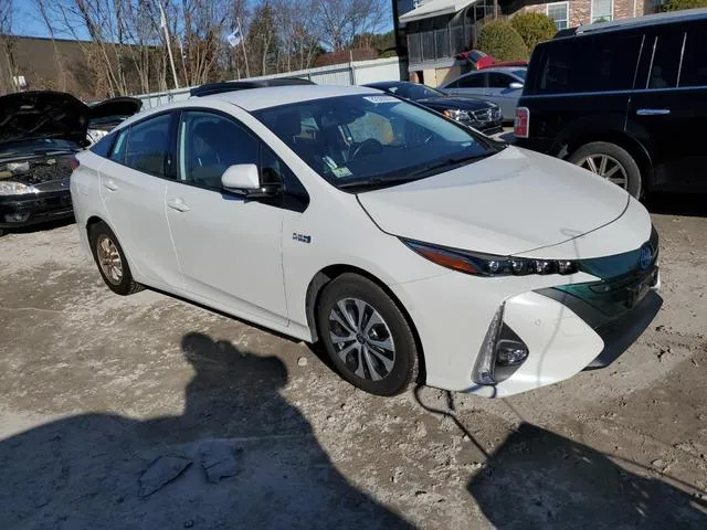 JTDKARFP0L3127459 2020 2020 Toyota Prius- LE 4