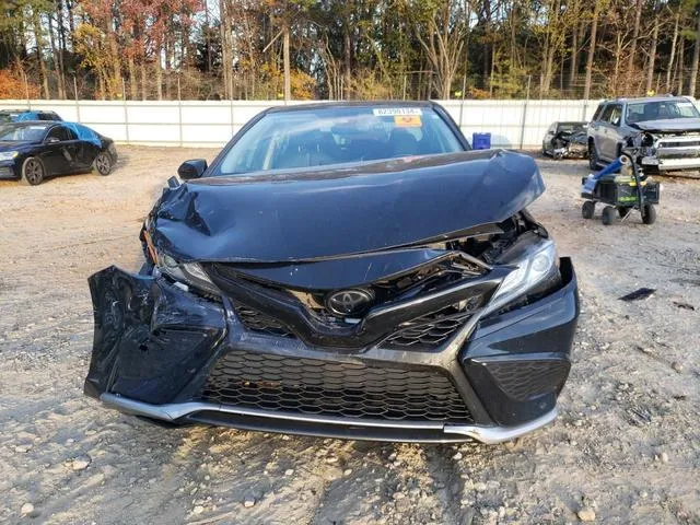 4T1K61AK5NU011620 2022 2022 Toyota Camry- Xse 5