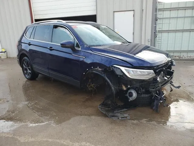 3VV3B7AX8PM035535 2023 2023 Volkswagen Tiguan- SE 4