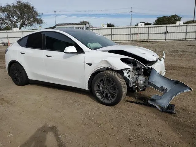 7SAYGDEEXRF104913 2024 2024 Tesla MODEL Y 4