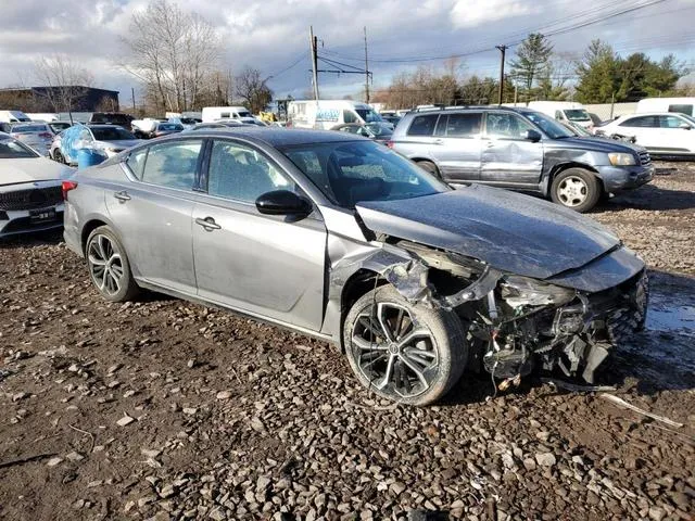 1N4BL4CV8RN319327 2024 2024 Nissan Altima- SR 4