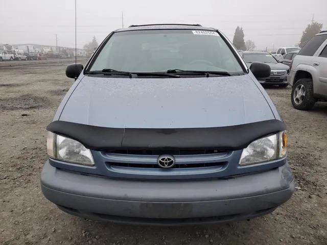 4T3ZF13C8WU066172 1998 1998 Toyota Sienna- LE 5