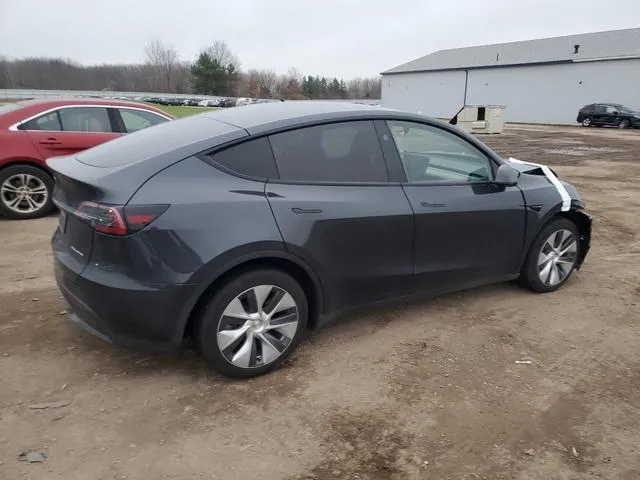 7SAYGDEE8RF988348 2024 2024 Tesla MODEL Y 3