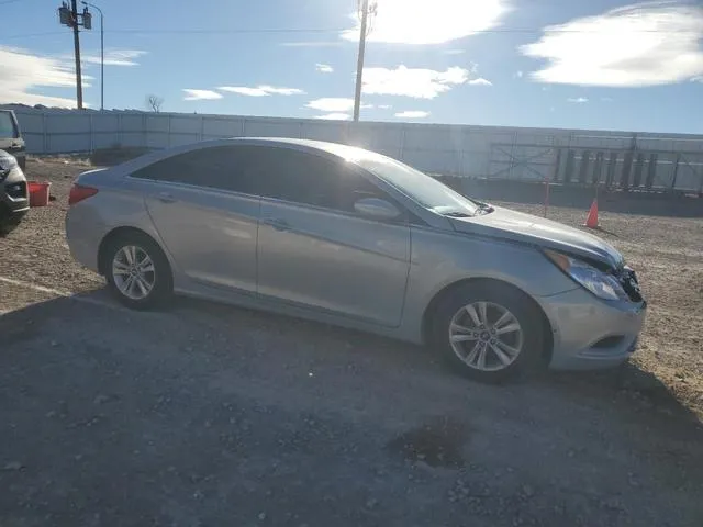 5NPEB4AC6BH079308 2011 2011 Hyundai Sonata- Gls 4