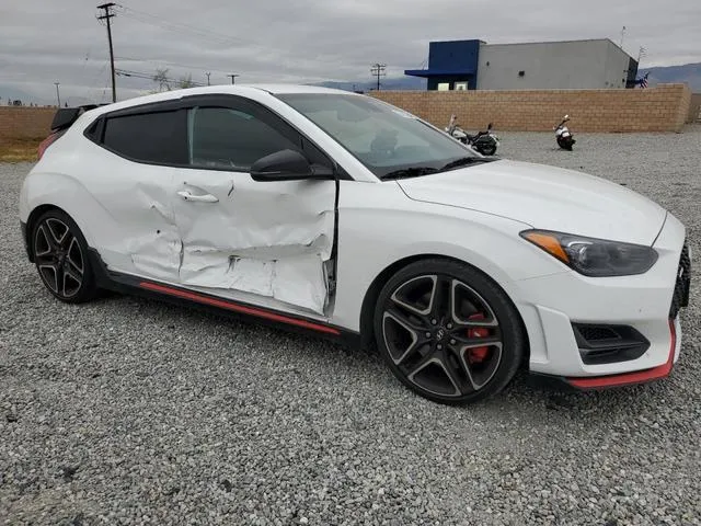 KMHT36AHXNU014379 2022 2022 Hyundai Veloster 4