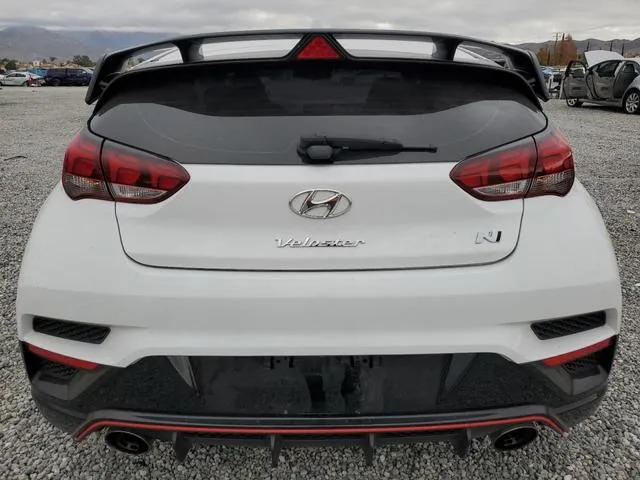 KMHT36AHXNU014379 2022 2022 Hyundai Veloster 6