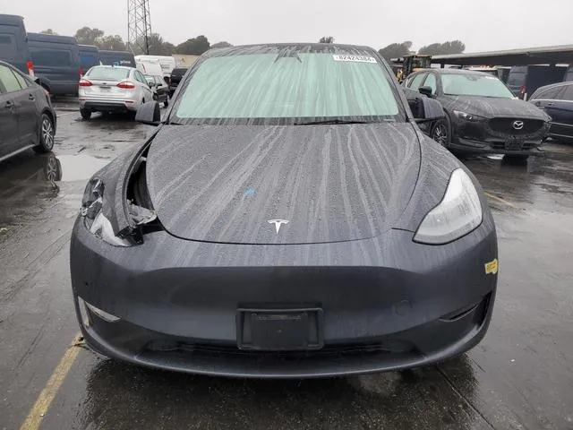 7SAYGDEF9NF324353 2022 2022 Tesla MODEL Y 5