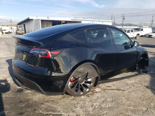 7SAYGDEF7RF051094 2024 2024 Tesla MODEL Y 3