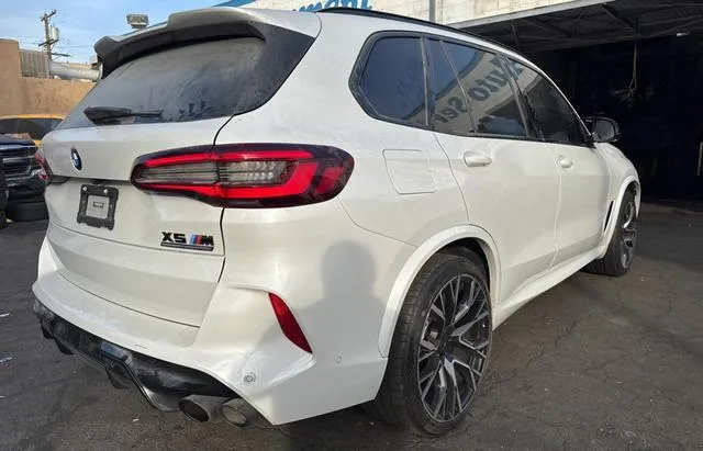 5YMJU0C0XN9L48693 2022 2022 BMW X5- M 4