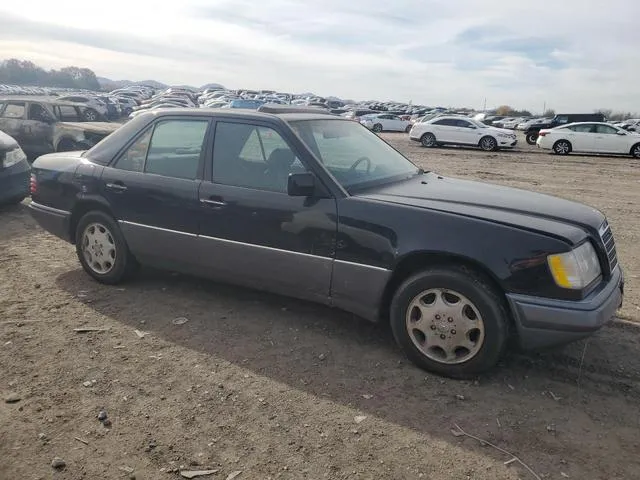 WDBEA32EXSC164112 1995 1995 Mercedes-Benz E-Class- 320 Base 4