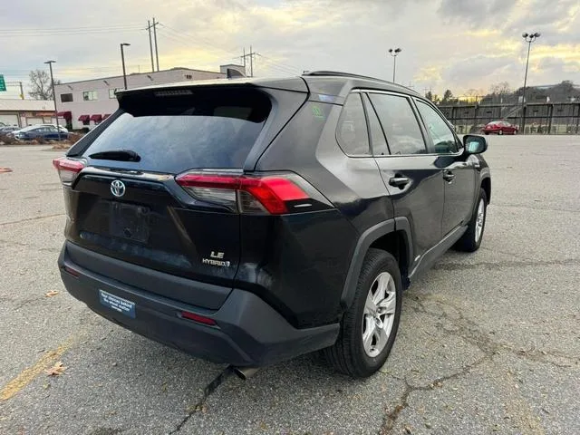 2T3LWRFV1KW021554 2019 2019 Toyota RAV4- LE 4