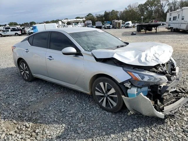 1N4BL4DV0MN351597 2021 2021 Nissan Altima- SV 4