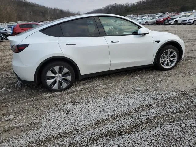 7SAYGAEE3NF467627 2022 2022 Tesla MODEL Y 3