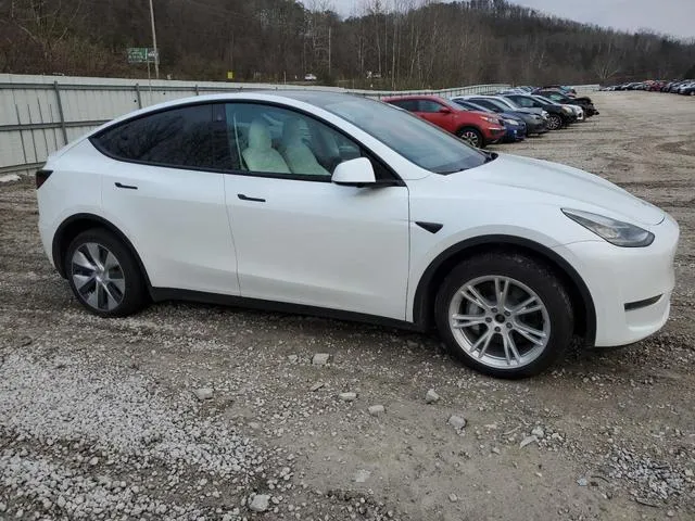 7SAYGAEE3NF467627 2022 2022 Tesla MODEL Y 4