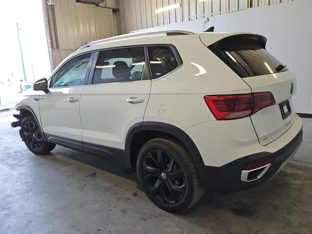 3VVEX7B21RM128283 2024 2024 Volkswagen Taos- SE 2