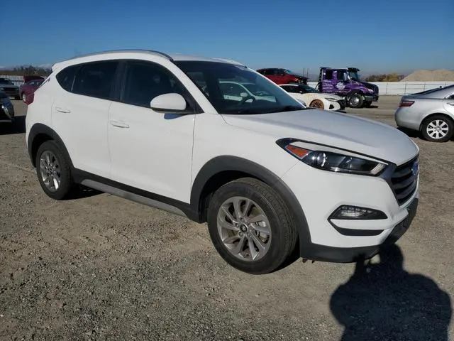 KM8J33A45JU709379 2018 2018 Hyundai Tucson- Sel 4