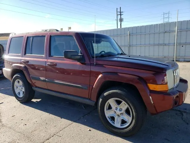 1J8HG48K78C229015 2008 2008 Jeep Commander- Sport 4