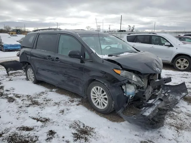 5TDYK3DC7CS245009 2012 2012 Toyota Sienna- Xle 4