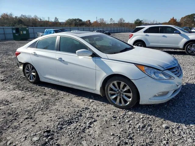 5NPEC4AC3DH785572 2013 2013 Hyundai Sonata- SE 4