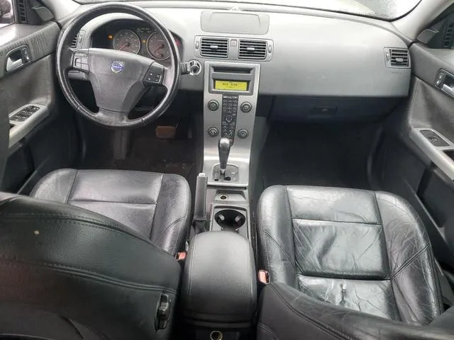 YV1MJ682052081126 2005 2005 Volvo V50- T5 8