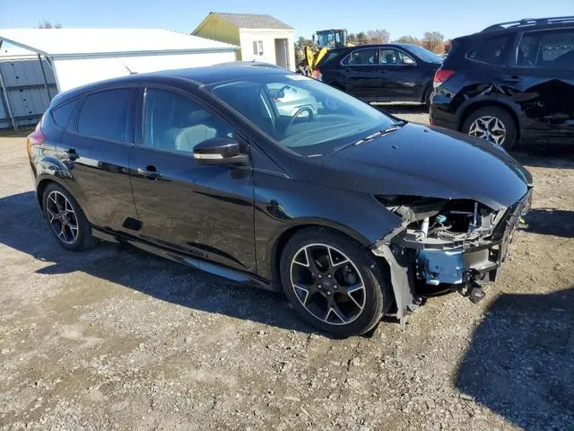 1FADP3K21EL213581 2014 2014 Ford Focus- SE 4